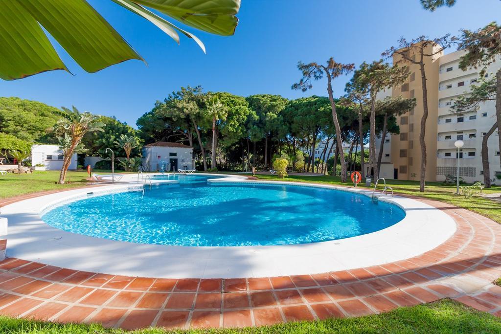 Apartament Apartamento Club Algaida Beach Sitio de Calahonda Zewnętrze zdjęcie